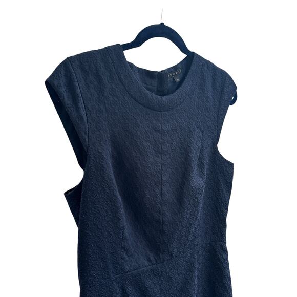 Theory Embroidered Navy Blue Cap Sleeve Dress Size 10 Textured Formal Dressy - Picture 8 of 11